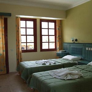 Standard Zimmer mit zwei Einzelbetten